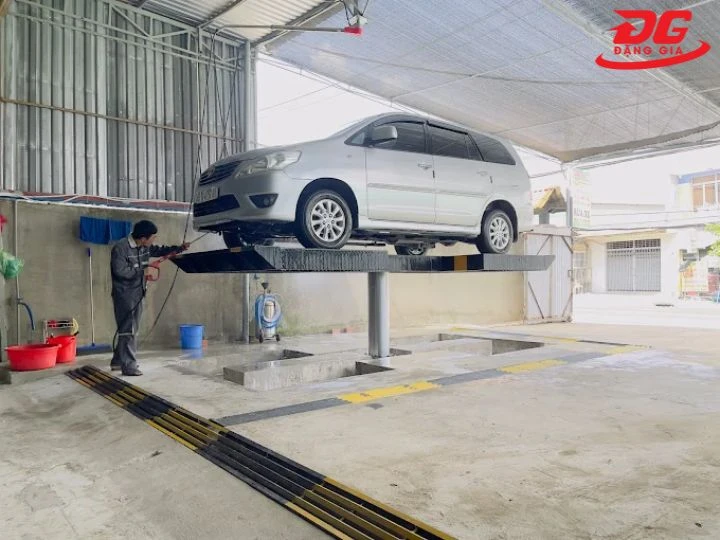 Tiệm rửa xe Bình Chánh Auto Tùng