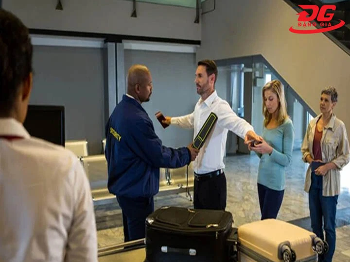 Tiêu chí chọn mua máy dò kim loại