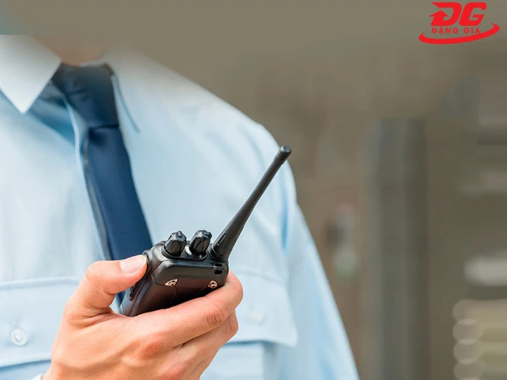 Ứng dụng của bộ đàm cầm tay ALV