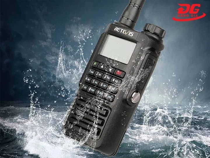 Tầm quan trọng của bộ đàm đi biển