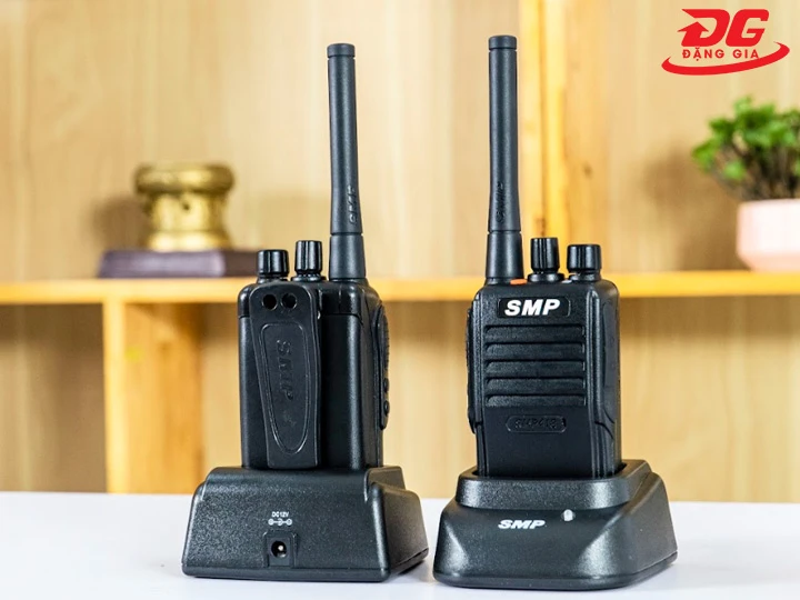 Địa chỉ phân phối bộ đàm hàng hải