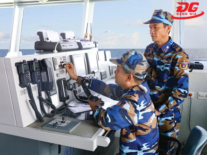 Theo dõi thời tiết & cảnh báo nguy hiểm