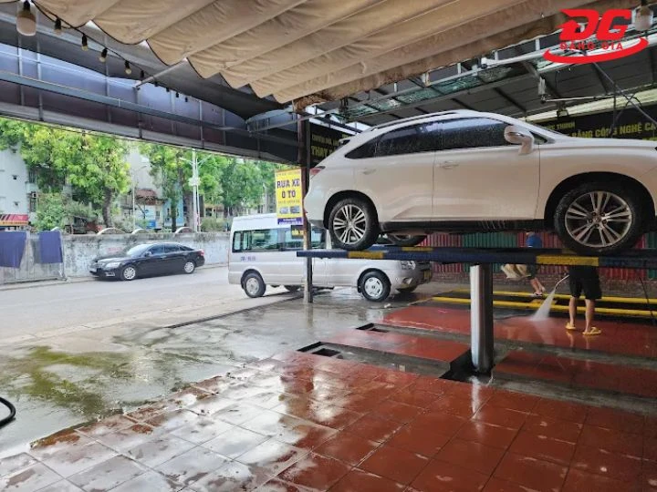 Tiệm rửa xe Tây Hồ Hà Thành