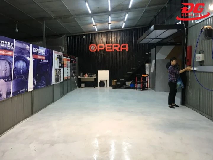 Tiệm rửa xe Tây Hồ Opera