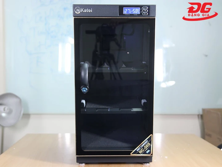 Tủ chống ẩm Nikatei NC-50S nhỏ gọn