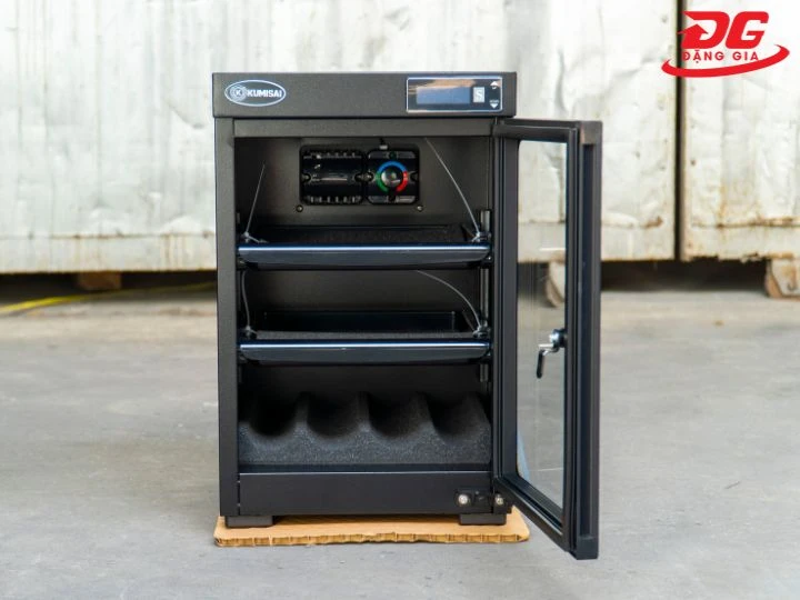 Cách vận hành tủ chống ẩm Kumisai DHC-30