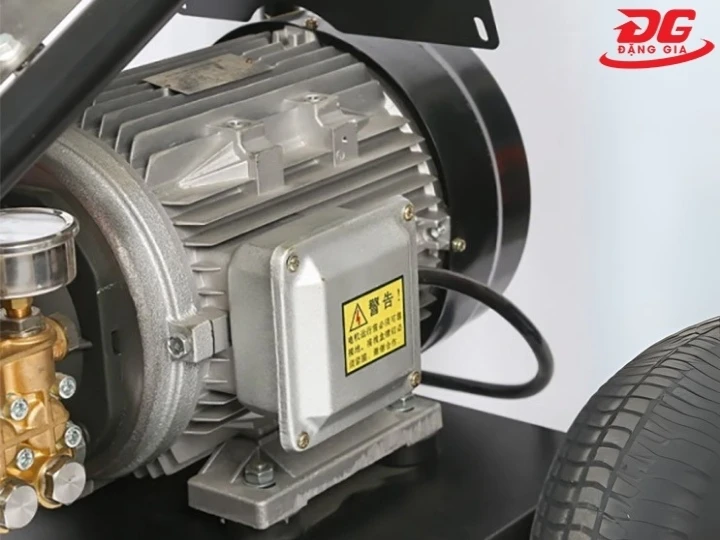 motor máy xịt rửa xe V-Jet VJ 80/2.2