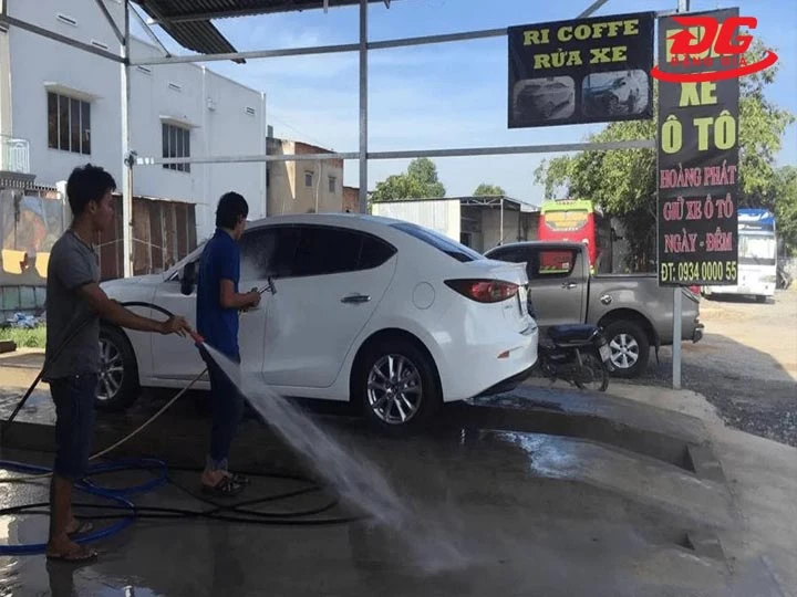 chọn địa điểm rửa xe hoàn kiếm tốt