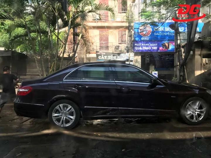 Tiệm Rửa Xe Thực