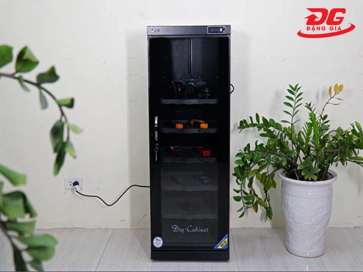 Tủ chống ẩm Dry-Cabi DHC 160
