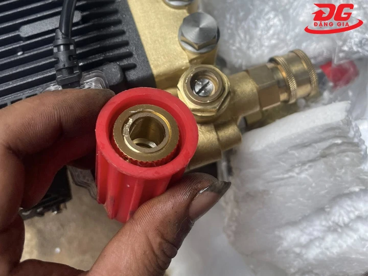 Check máy rửa xe cũ