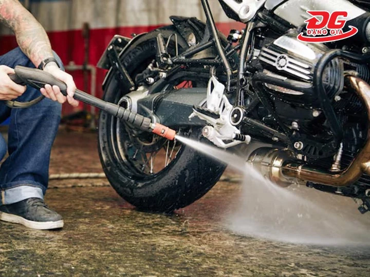 Hiệp Phát rửa xe Bình tân