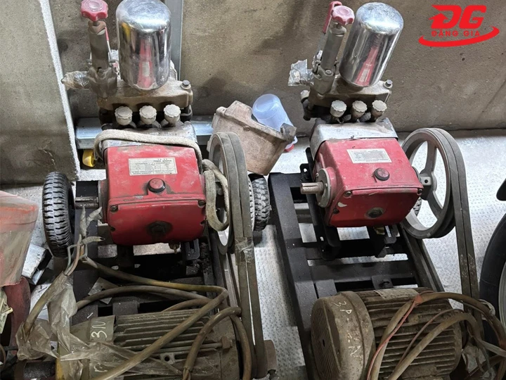 máy rửa xe cũ UHP