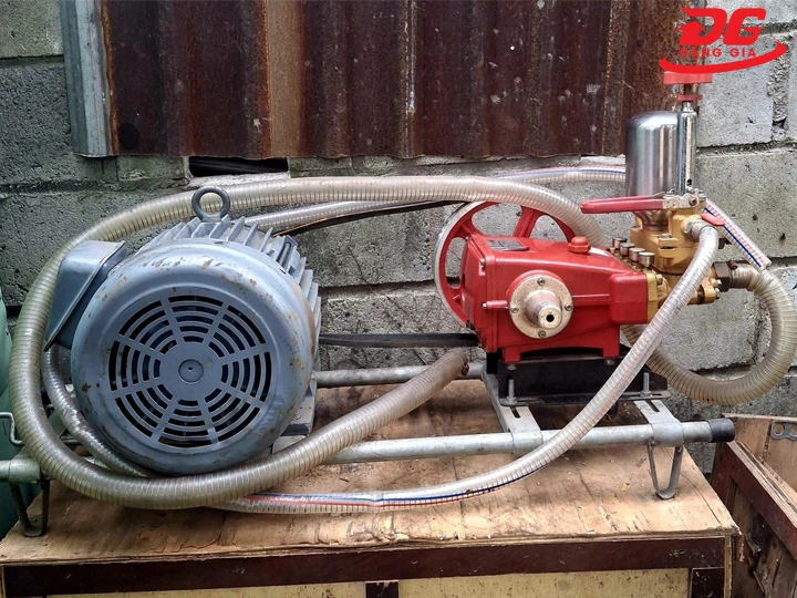 Phụ kiện máy rửa xe cũ