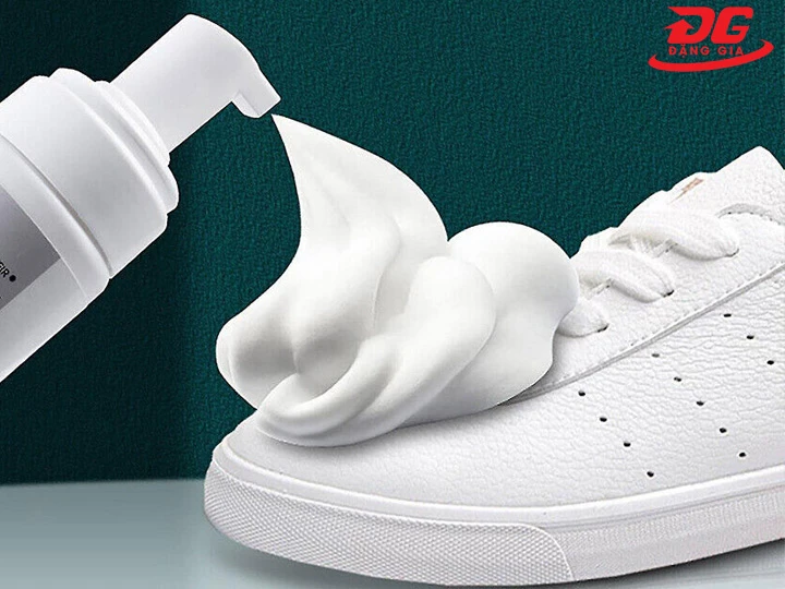 dung dịch vệ sinh giày an toàn