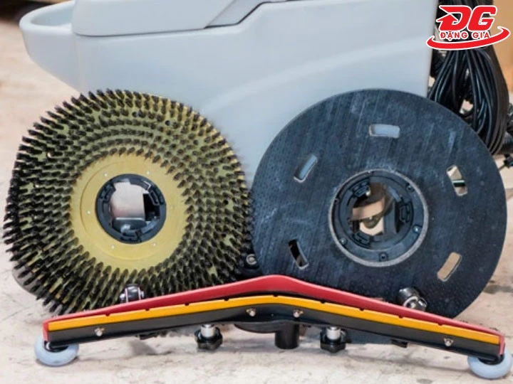 bàn chà của máy chà sàn liên hợp Supper Clean SC2A