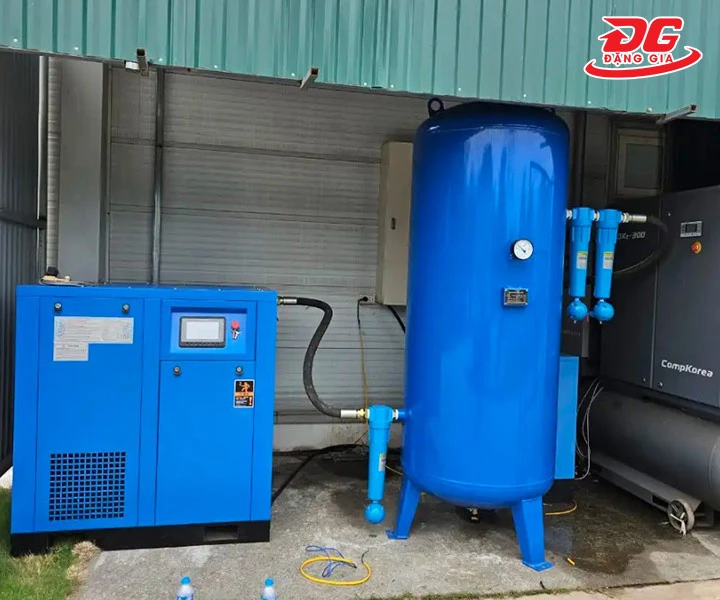 Máy nén khí trục vít làm mát bằng khí