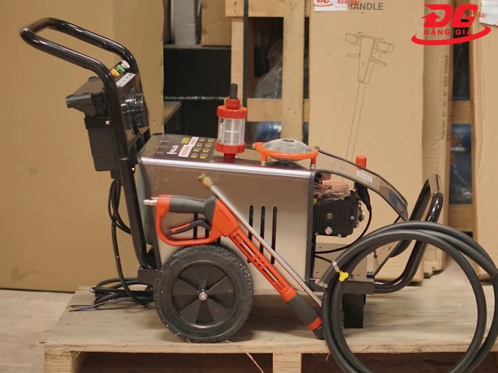 Máy rửa xe Palada 3200 PSI 5.5KW