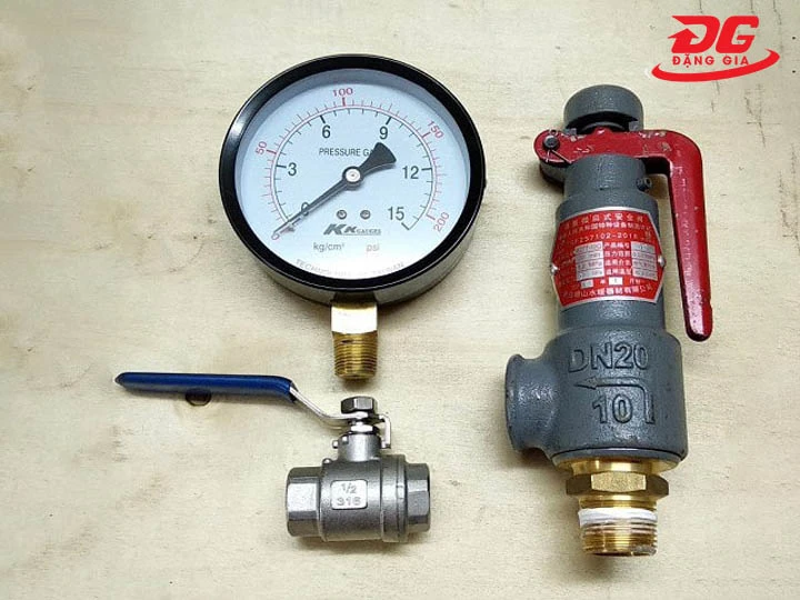 Đồng hồ đo áp suất