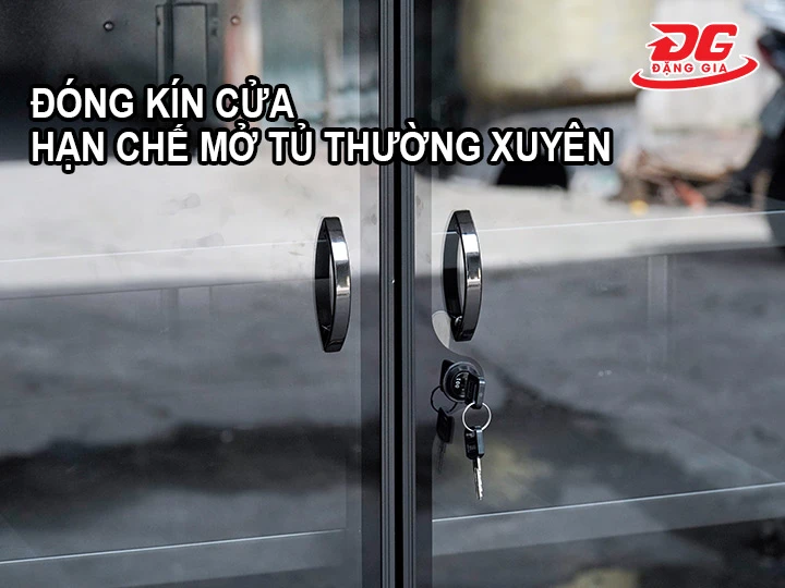 hạn chế mở cửa thường xuyên