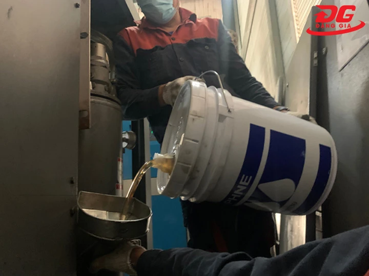 câu hỏi về máy nén khí Pegasus TM-20A