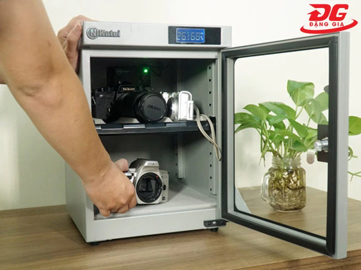 tủ chống ẩm Nhật Bản