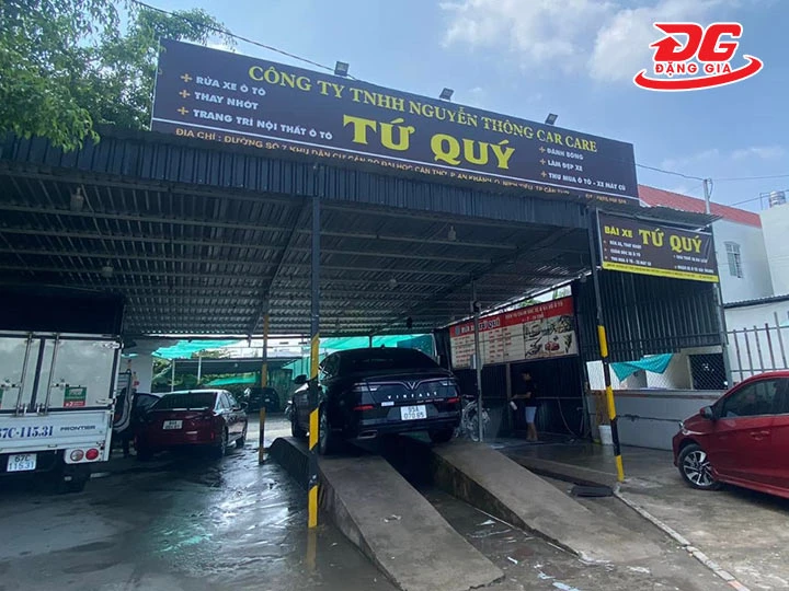 Rửa xe - Chăm sóc xe TỨ QUÝ