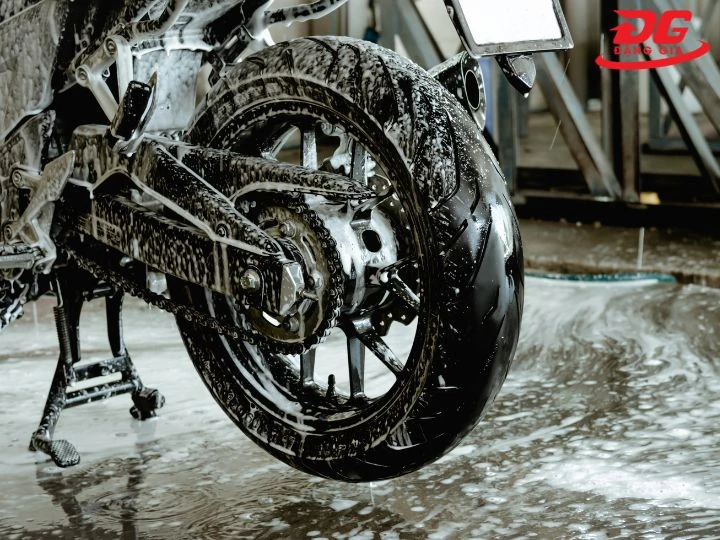 Tiệm rửa xe quận 3 Griffin