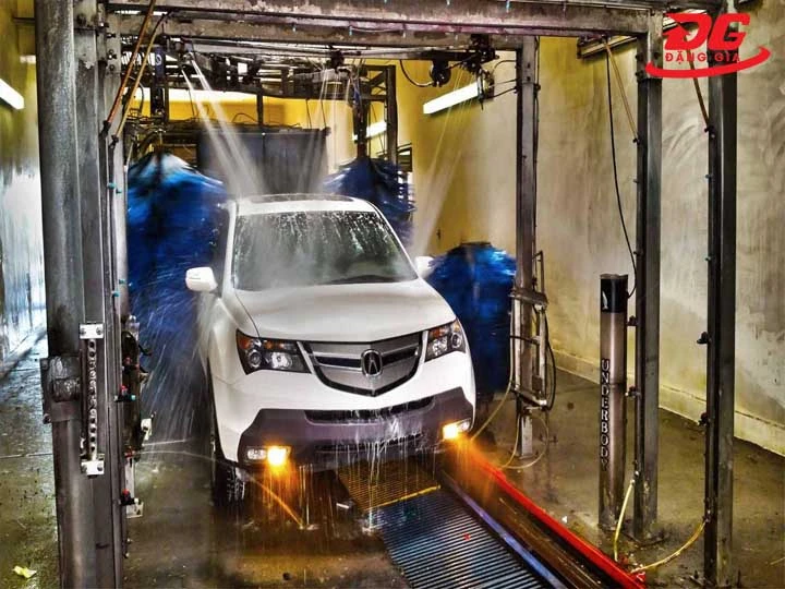 Dịch vụ rửa xe Quân Đội