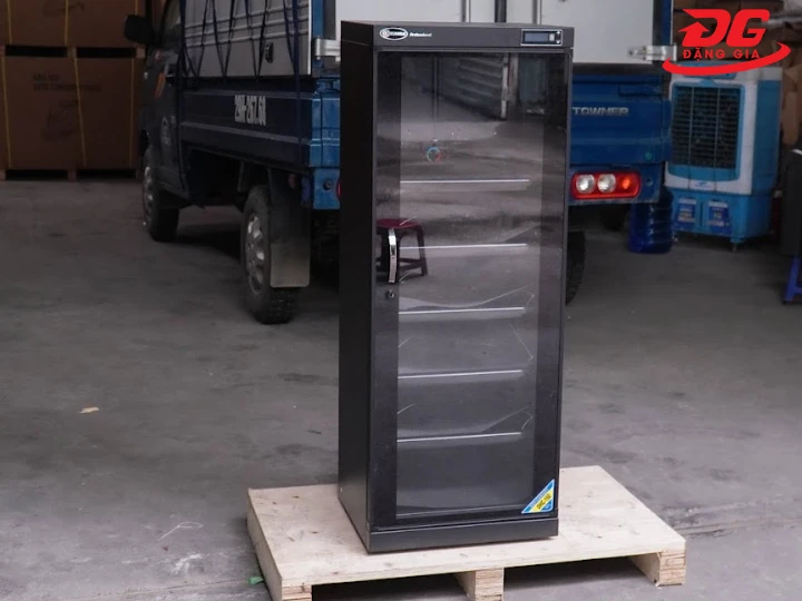 Tủ chống ẩm Kumisai model DHC 160