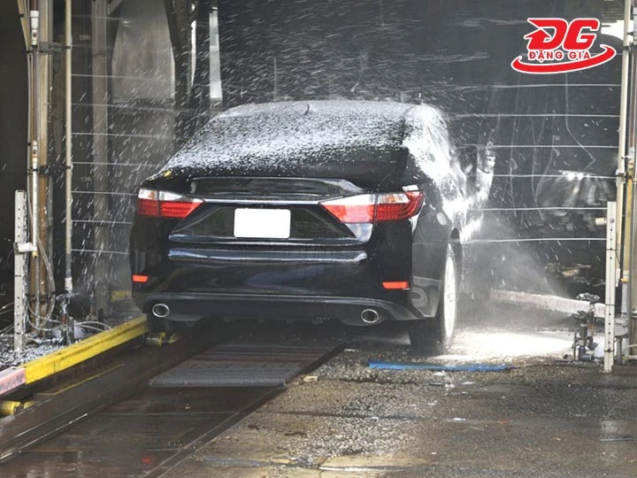 Rửa xe Đình Phúc