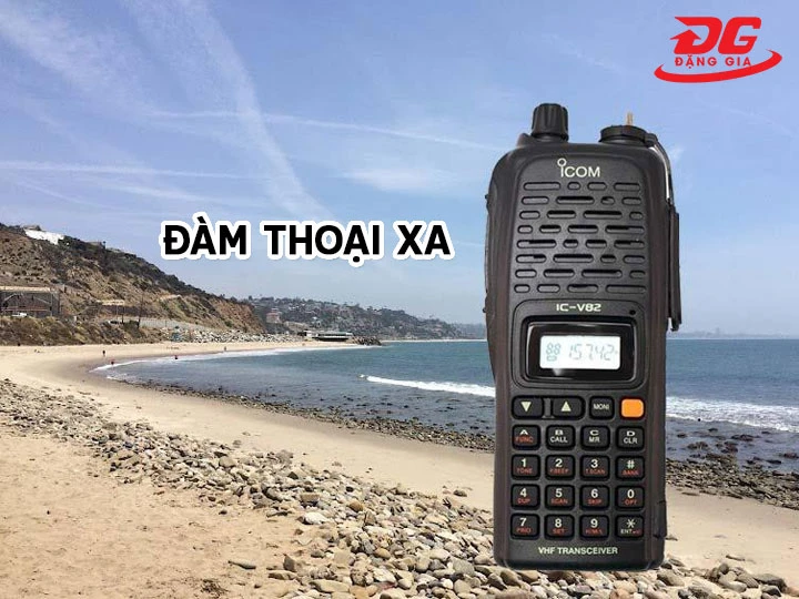 bộ đàm cầm tay icom ic-v82 đàm thoại xa