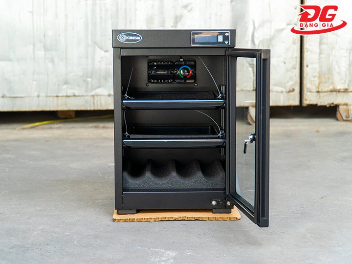 dụng tích của tủ chống ẩm 30 lít