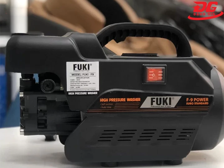 Máy rửa xe 1800W Fuki F9