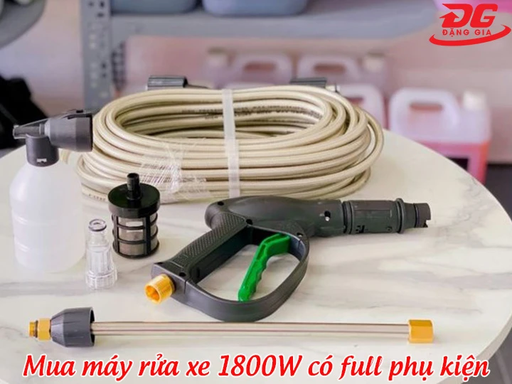 mua máy rửa xe 1800W đủ phụ kiện