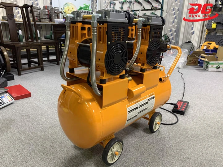 máy nén khí Dekton DK-6980 80 lít