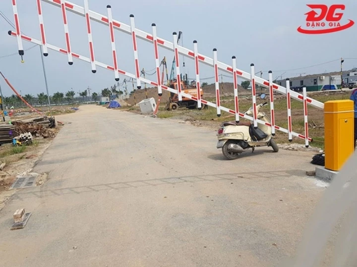 cổng Barrier BS-306-TIIIB nâng hạ nhanh