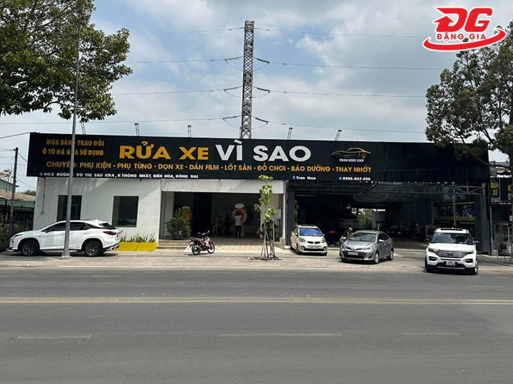 Gara rửa xe Vì Sao
