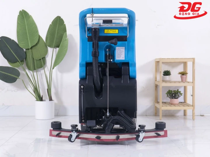 Máy chà sàn Supper Clean bền bỉ