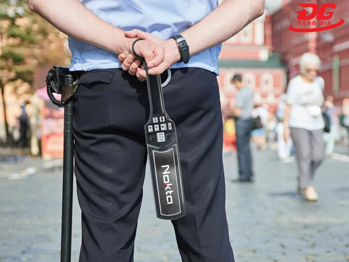 Máy dò kim loại Nokta NMS20