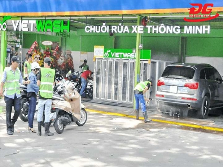Mô hình rửa xe máy linh hoạt