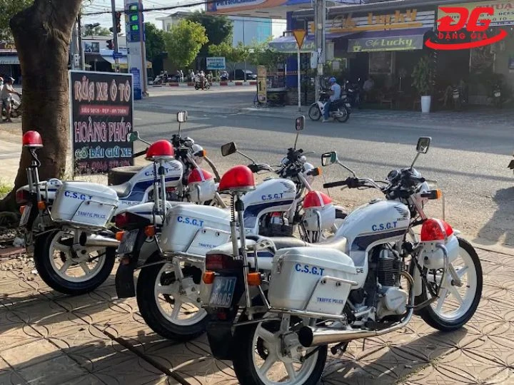 Tiệm rửa xe Bạc Liêu Hoàng Phúc