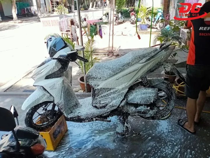 Tiệm rửa xe Bạc Liêu Minh Định