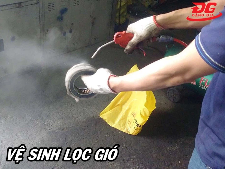 vệ sinh lọc gió máy nén khí standard