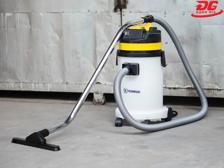 Máy hút bụi khô - ướt 30L Kumisai KMS 30S