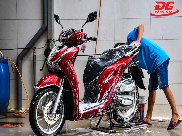 Tiệm rửa xe Bubble Washing thân thiện