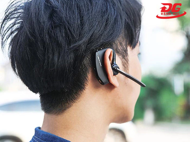 bộ đàm liên lạc có tai nghe giúp bảo mật thông tin