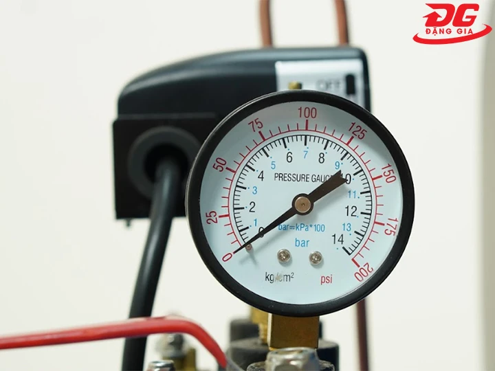 đồng hồ đo áp máy nén khí Pegasus TM-W-1.6/10