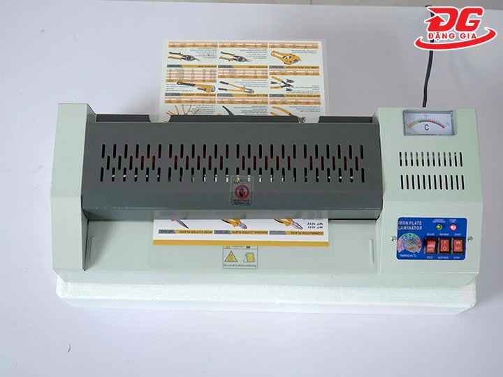 ép plastic siêu nhanh