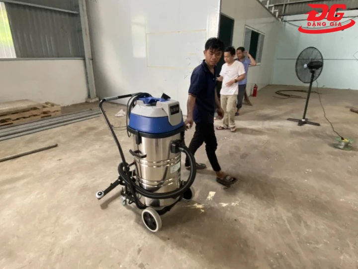 Máy hút bụi 60L Supper Clean SC 60-3